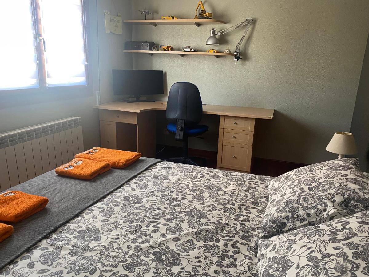 Amezola 2- Habitacion Con Bano Exterior De Uso Privado En Casa Compartida Bilbao Exteriör bild